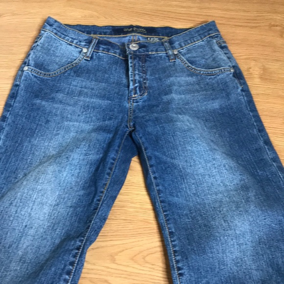 Blue Pointe Bermuda Denim Jeans Shorts Size 9 - Picture 3 of 5